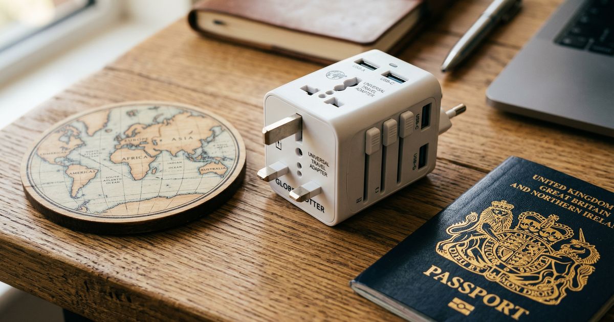 Lightweight Luggage Picks for Weekend City Breaks (2026)